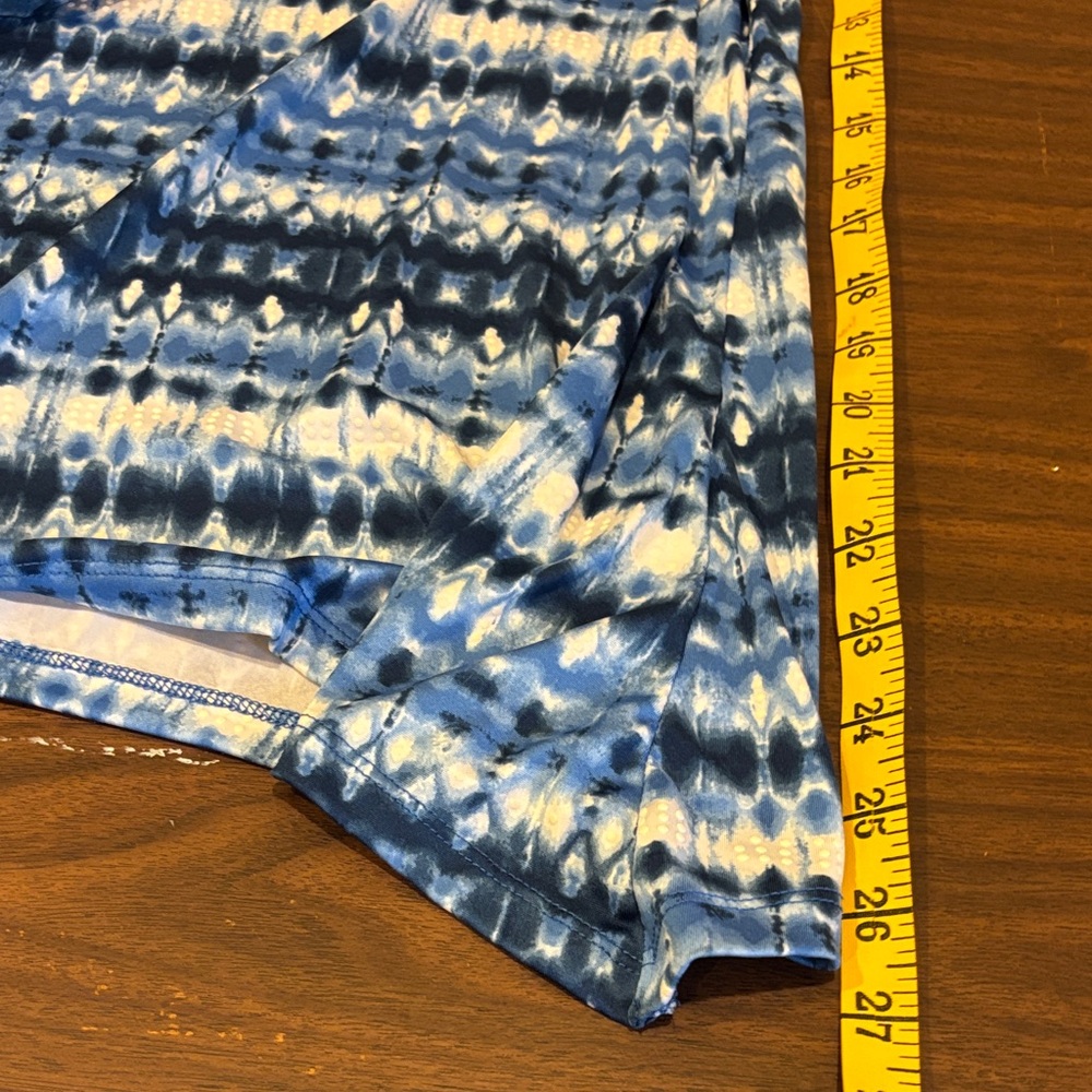 Ruby Rd. Blue and White Patterned Tunic - Picture 4 of 4